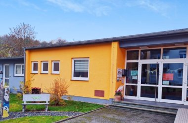 Foto des Gebäudes der städtischen Kindertagesstätte Albert-Schweitzer-Haus